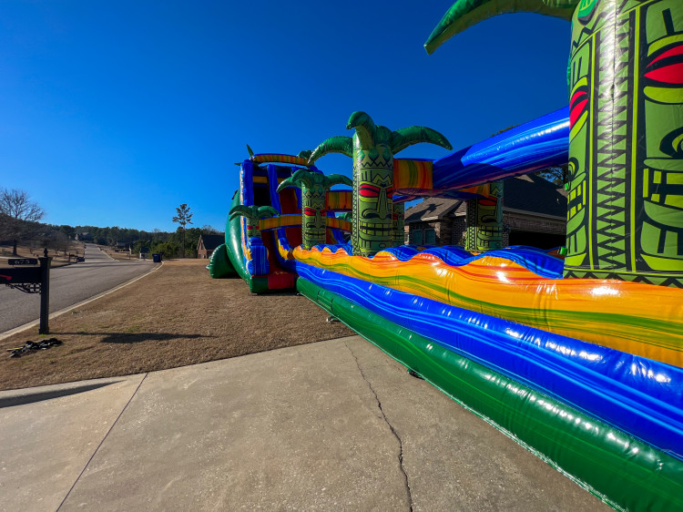 22FT REGGAE RUSH TWO LANE SLIDE WITH SLIP N SLIDE